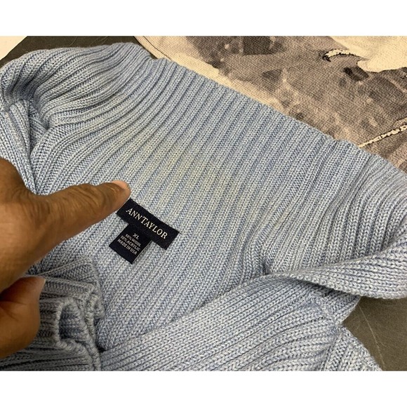 Ann Taylor Cardigan Sweater Women’s X-LARGE Baby Blue 2 Button Ribbed V-Neck USA - Picture 14 of 16